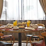 Sana Reno Hotel 3*